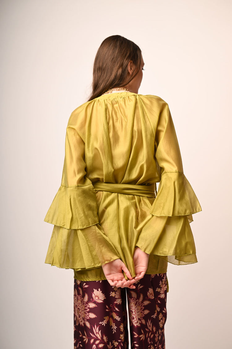 Ruffles muslin blouse