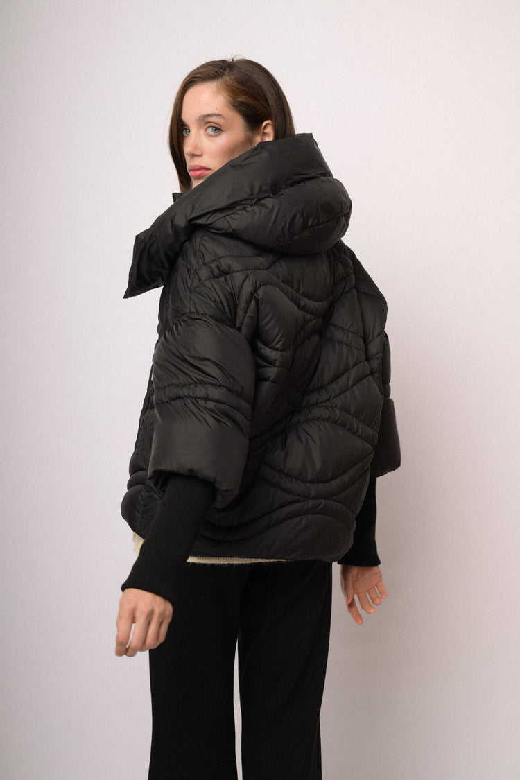Black short puffer jacket with oversized collar