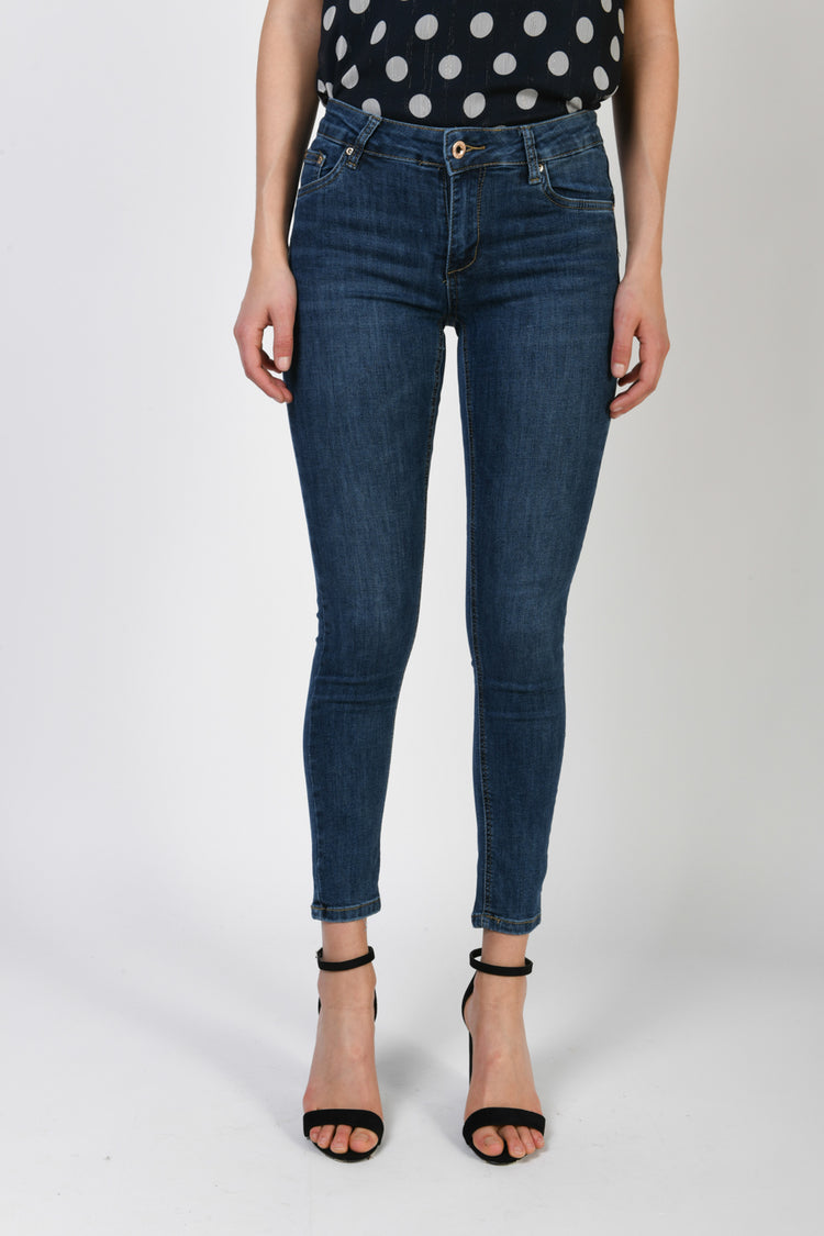 Skinny jeans