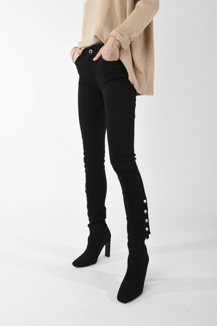 Button fly skinny jeans