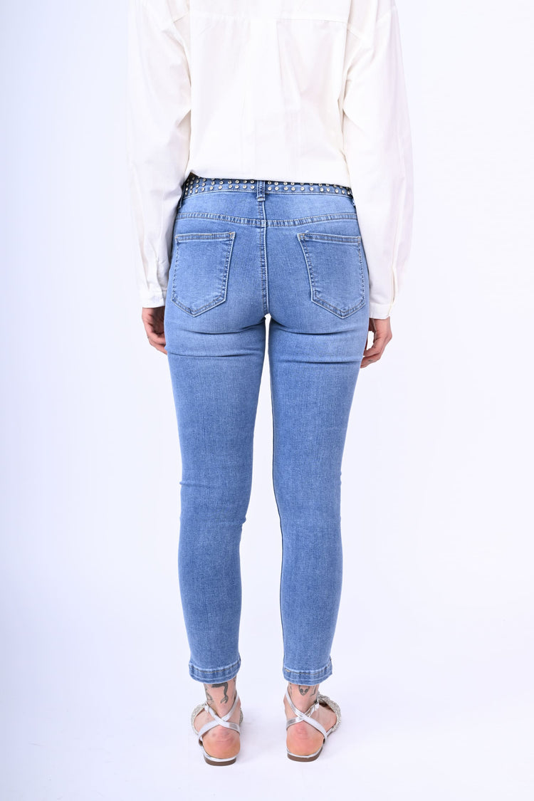Rhinestoned-waistband jeans