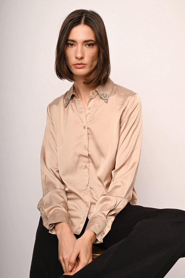 Rhinestone-collar satin shirt