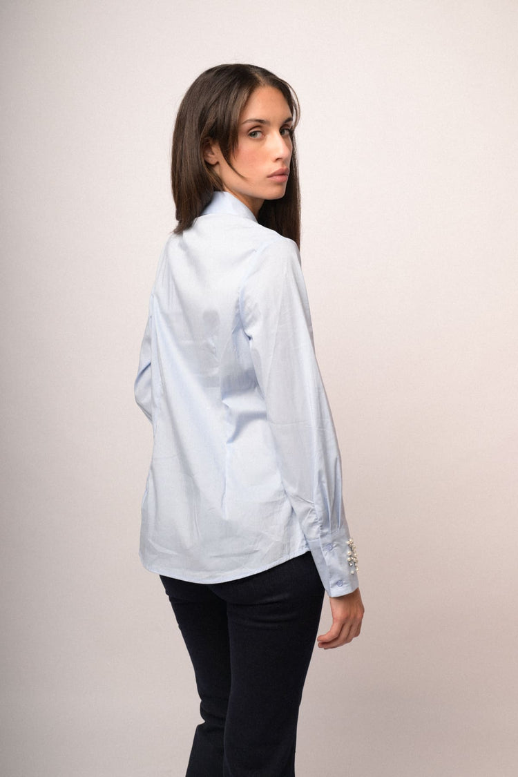 Camicia con polsino applicazione