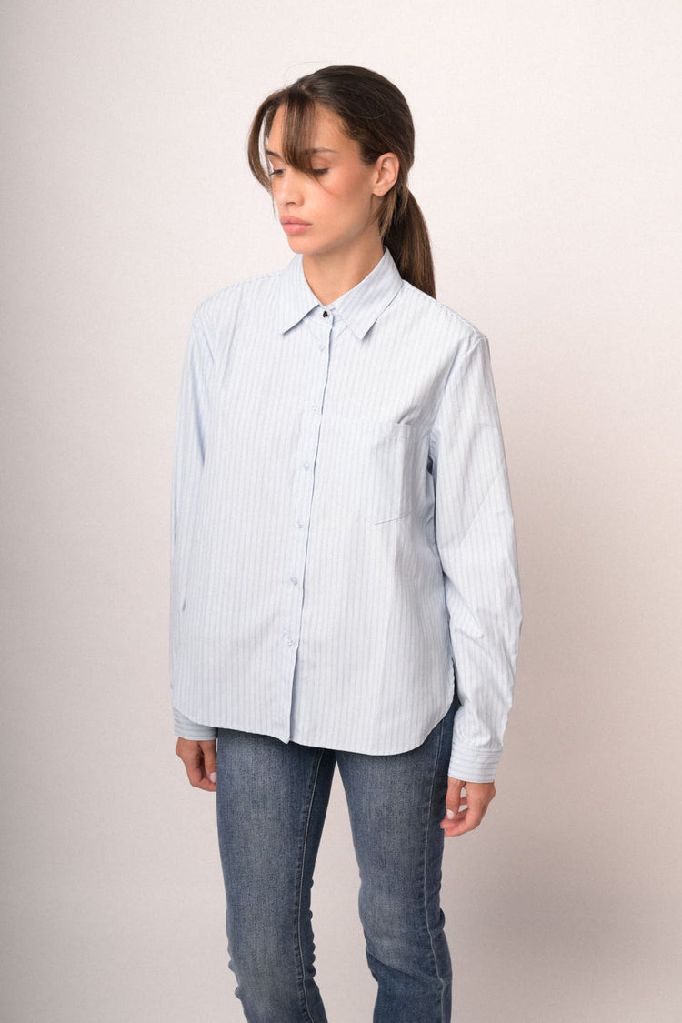 Camicia con bottone cuore righe