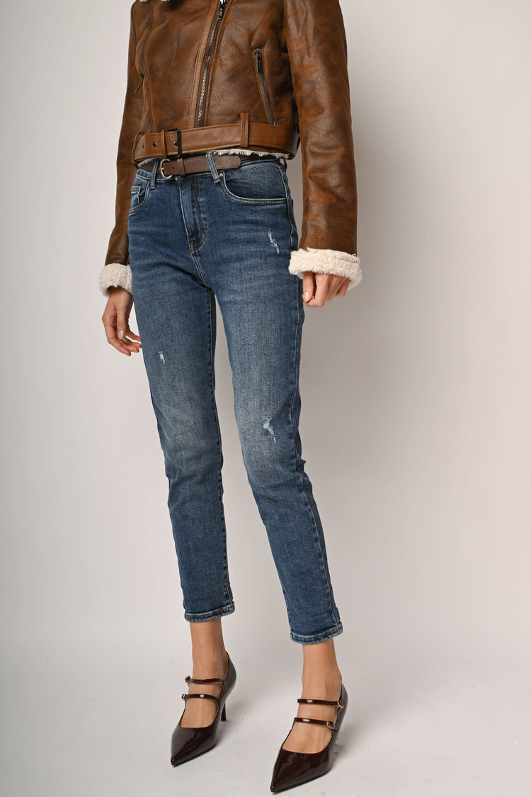 Belted slim-fit jeans