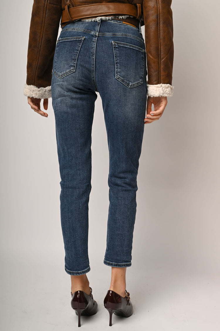 Belted slim-fit jeans