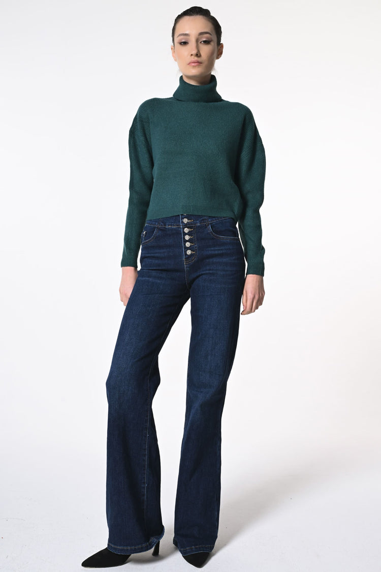 Jewel-buttons flared jeans