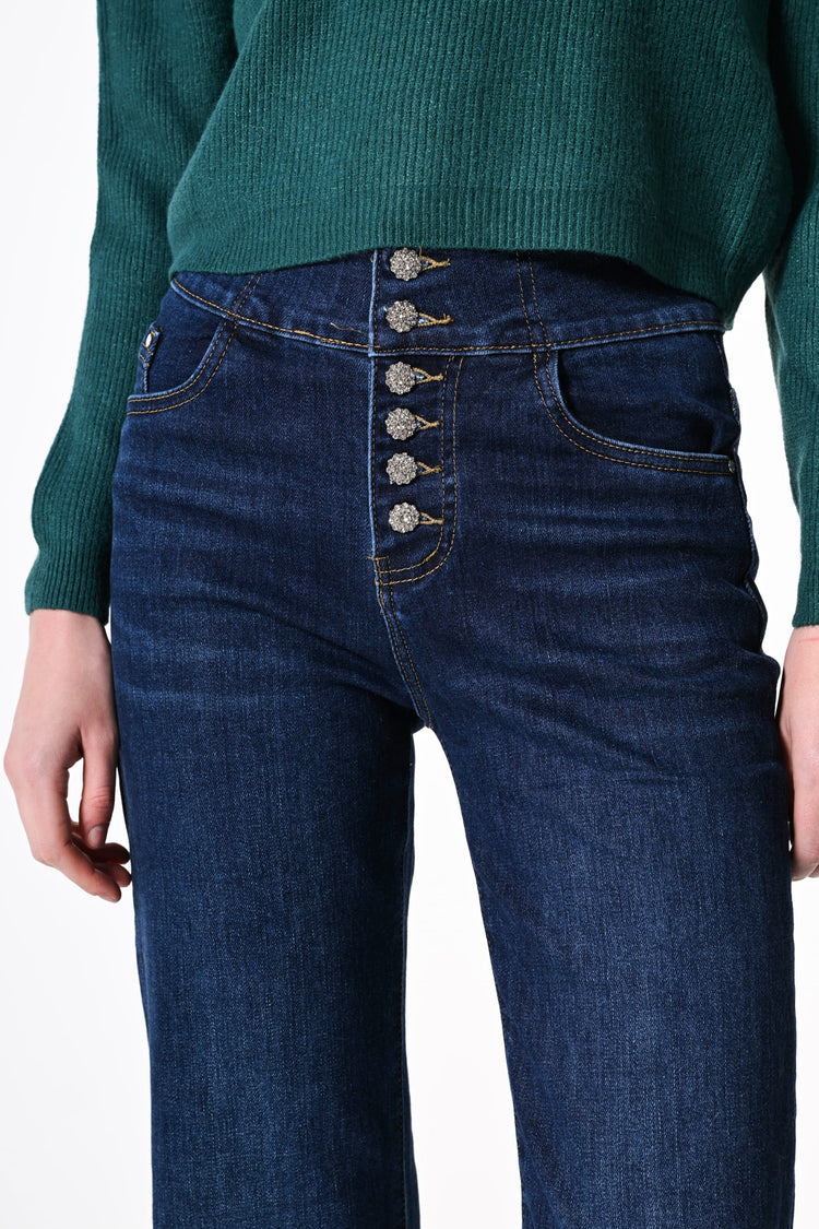 Jewel-buttons flared jeans