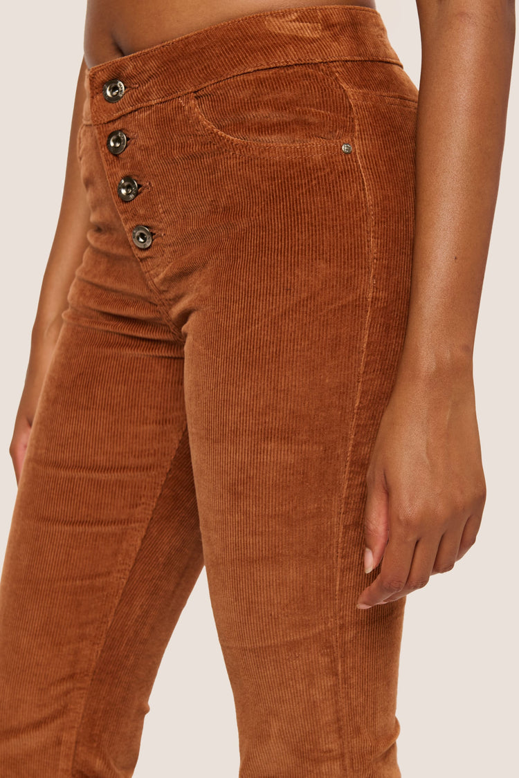 Pantaloni velluto a zampa