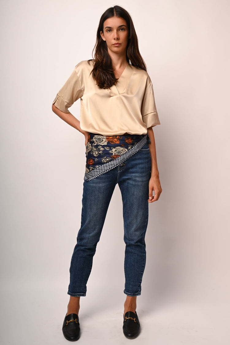 Jewel-button baggy jeans