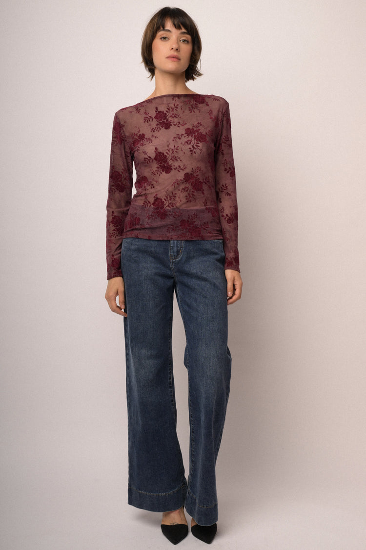 Jeans zampa scuro con ricami