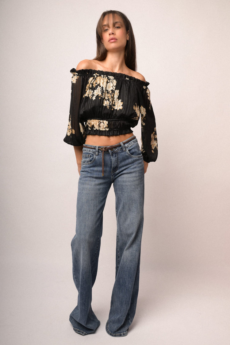 Jeans palazzo chiaro cintura