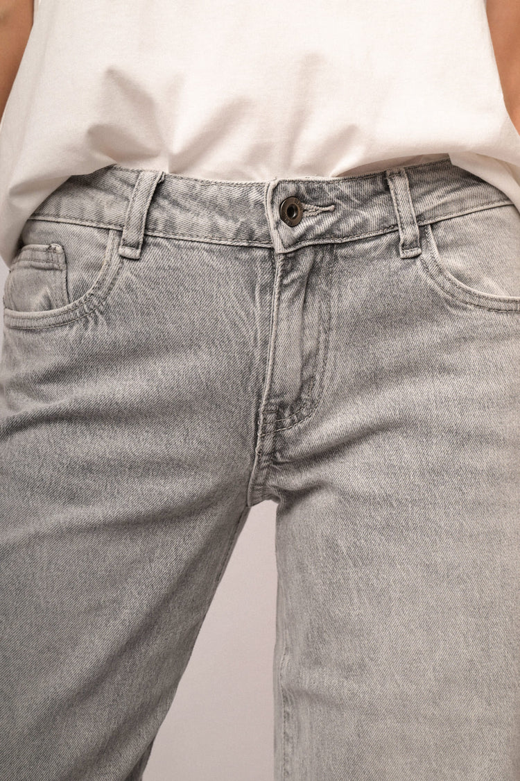 Jeans palazzo scuro