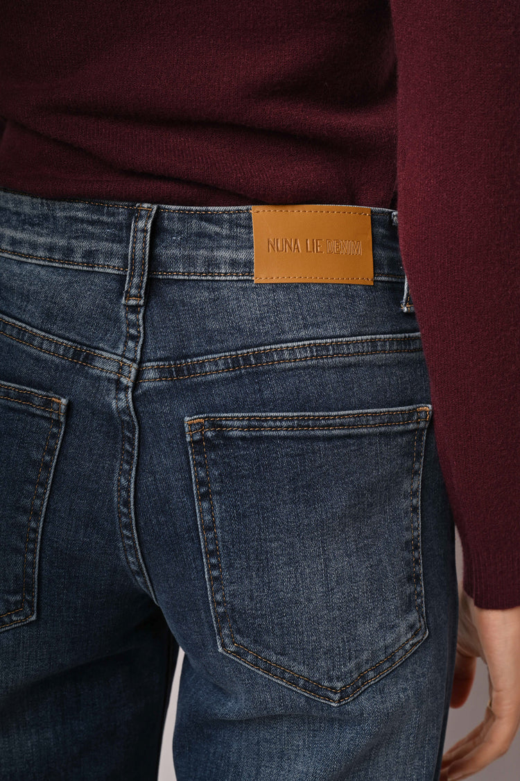 Wide-leg jeans
