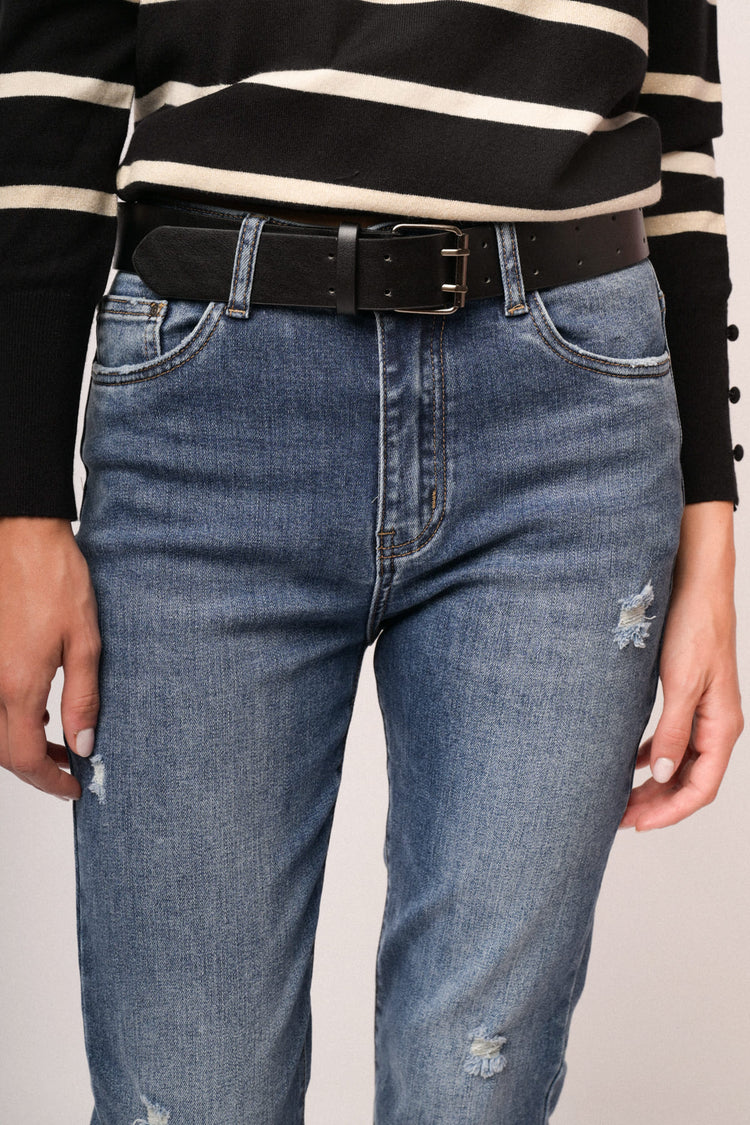 Jeans regular con cintura alta