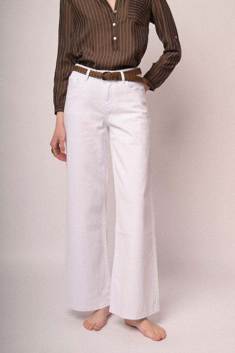 Belted white wide-leg drill trousers