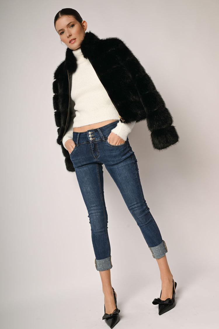 Rhinestone-turn-up skinny jeans