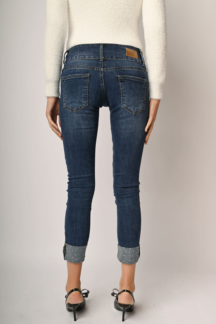 Rhinestone-turn-up skinny jeans