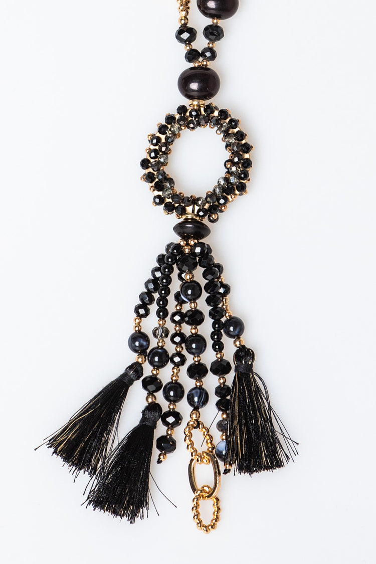 Tassels and circle long necklace