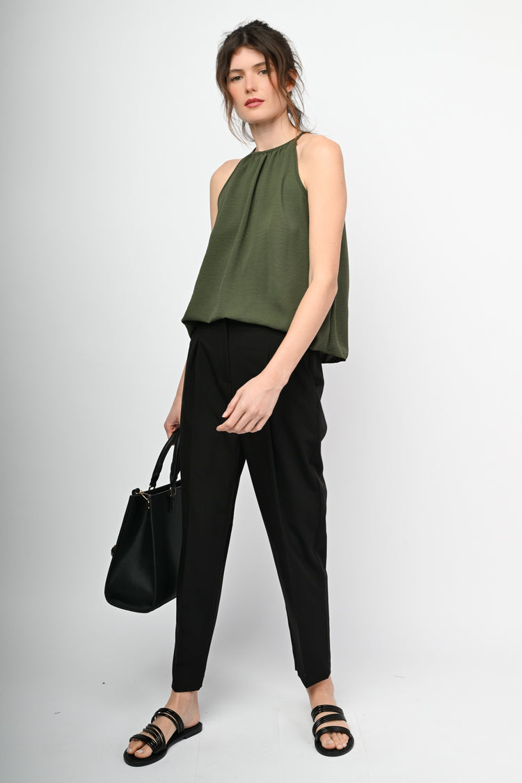 Pleated carrot-leg trousers