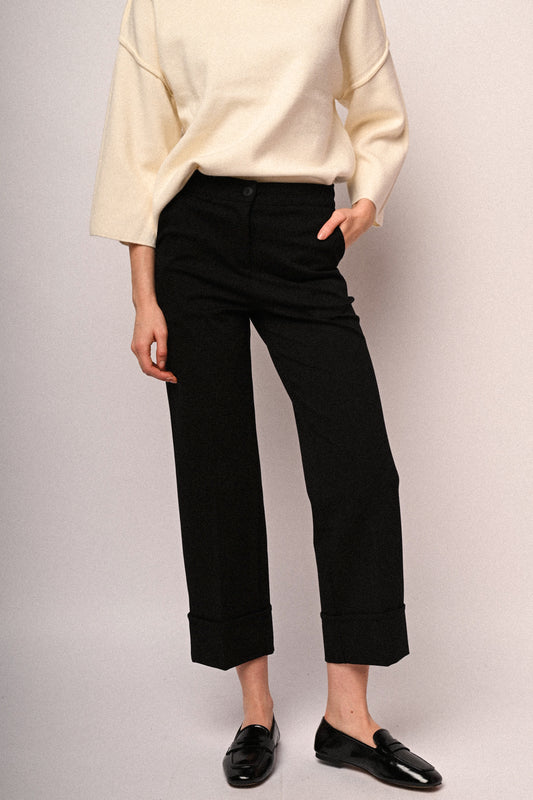Turn-up wide-leg trousers