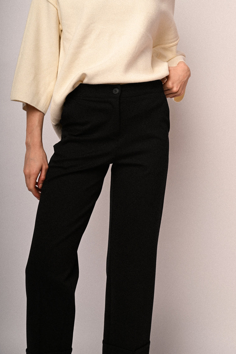 Turn-up wide-leg trousers