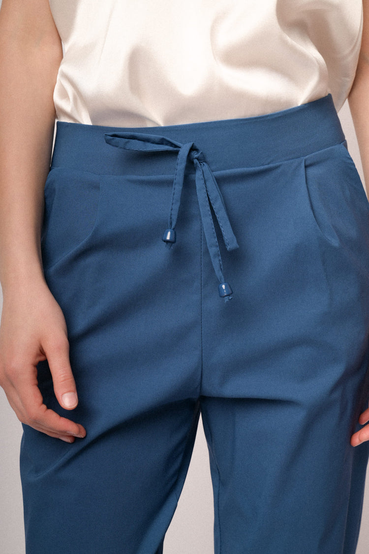 Blue adjustable drawstring baggy trousers