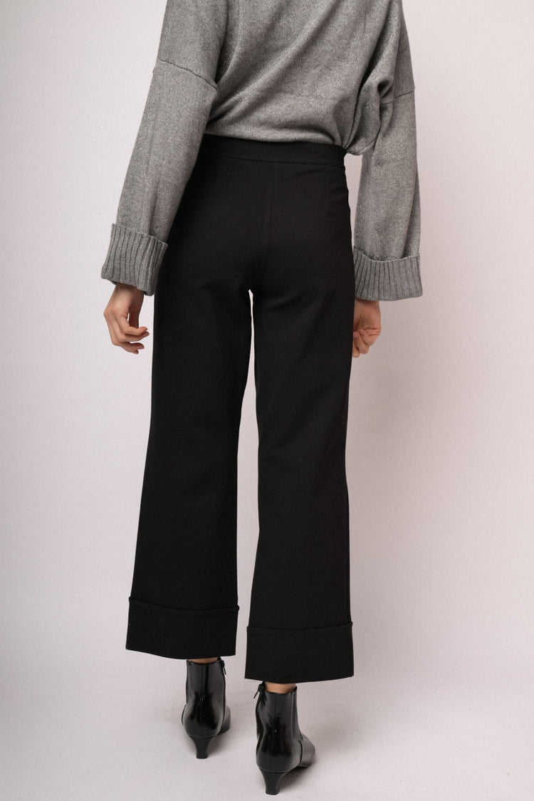 Black cropped wide-leg trousers