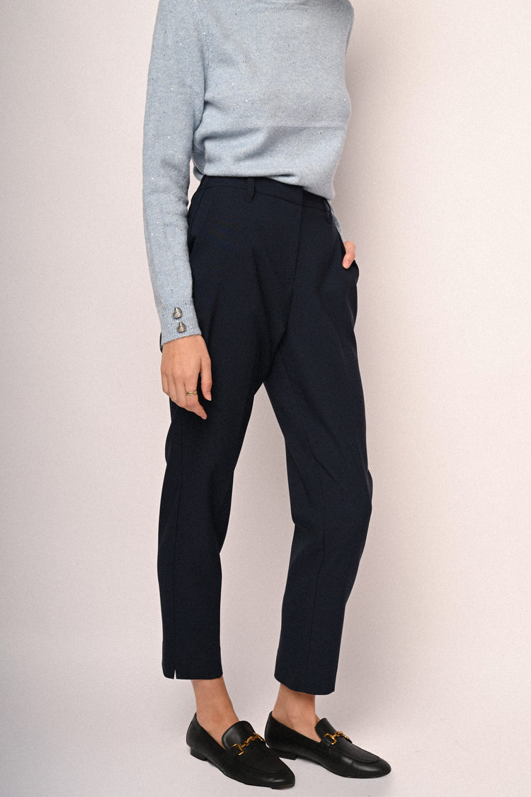 Side pockets basic trousers