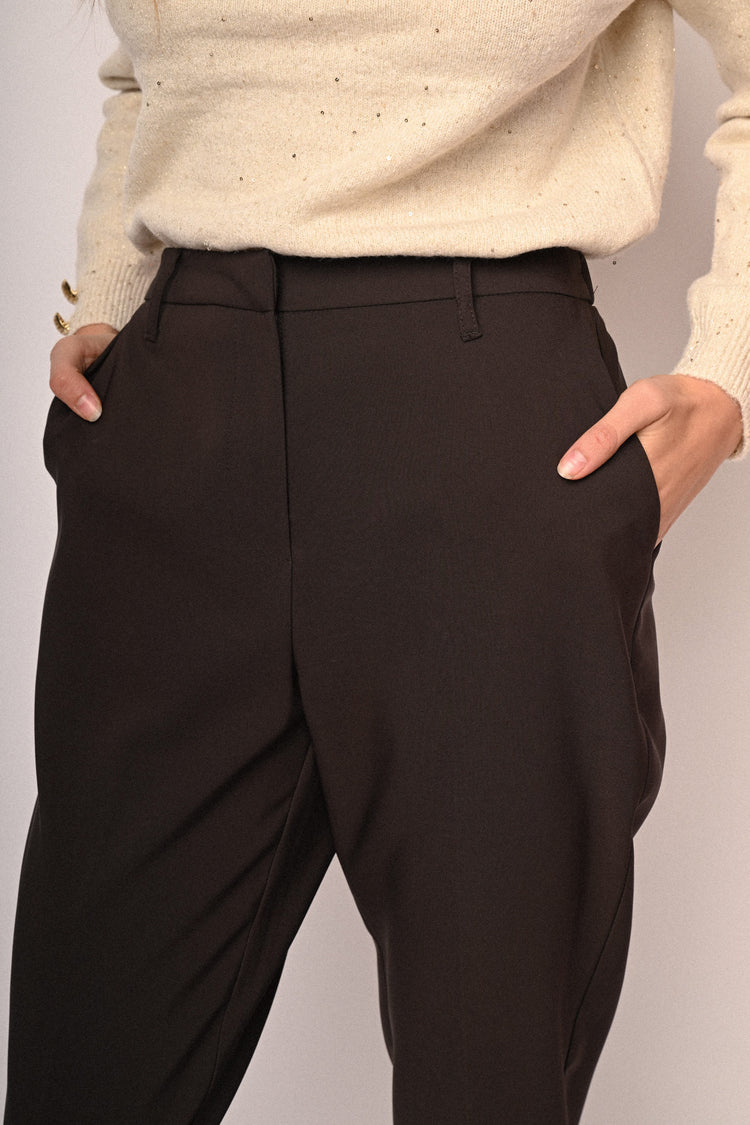 Side pockets basic trousers