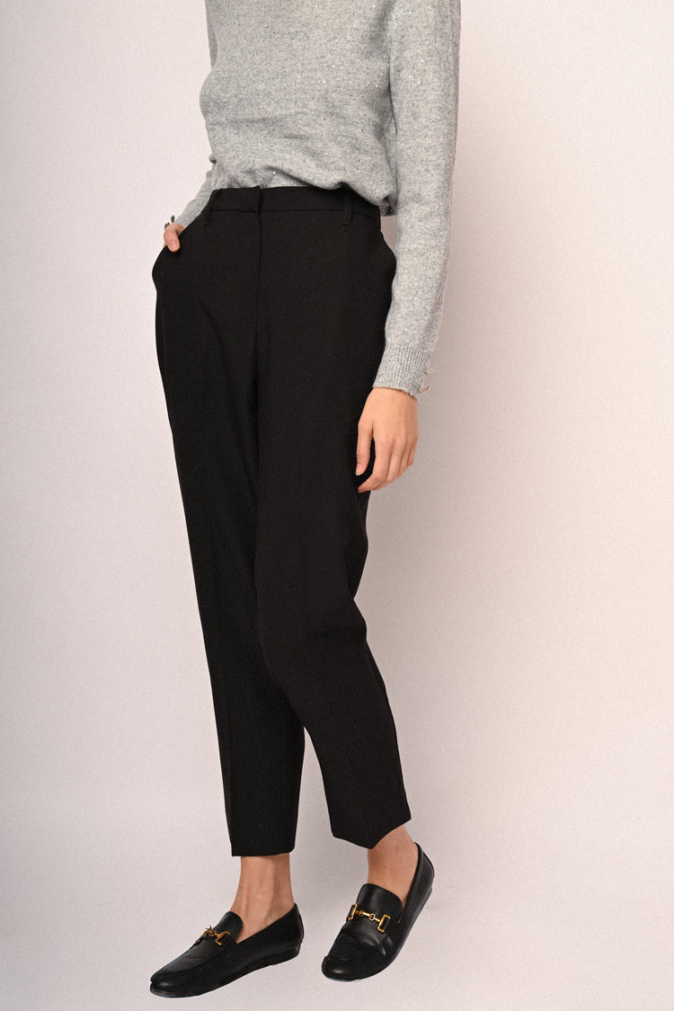 Side pockets basic trousers