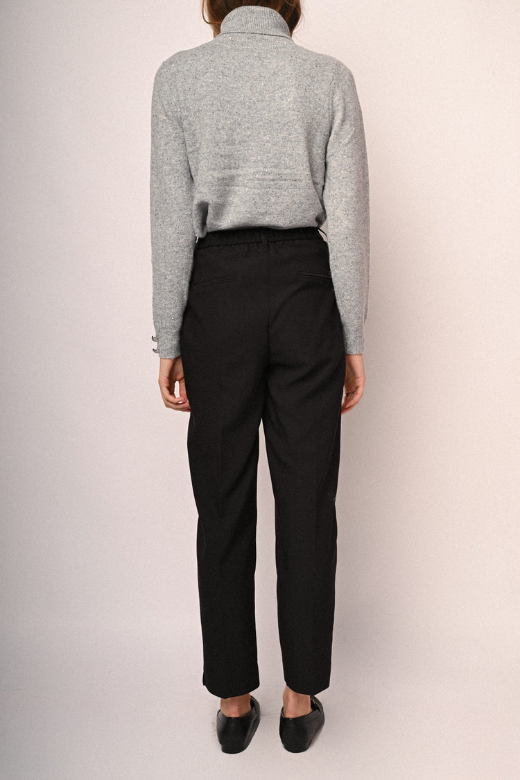 Side pockets basic trousers