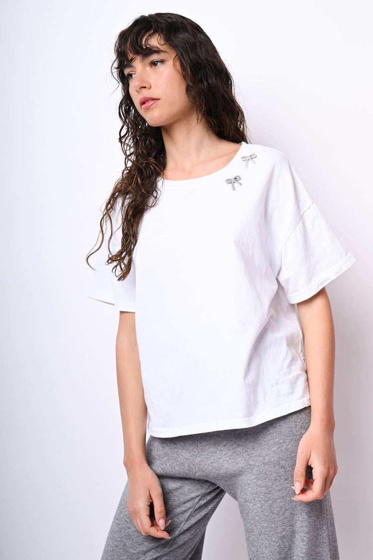Rhinestones bow t-shirt