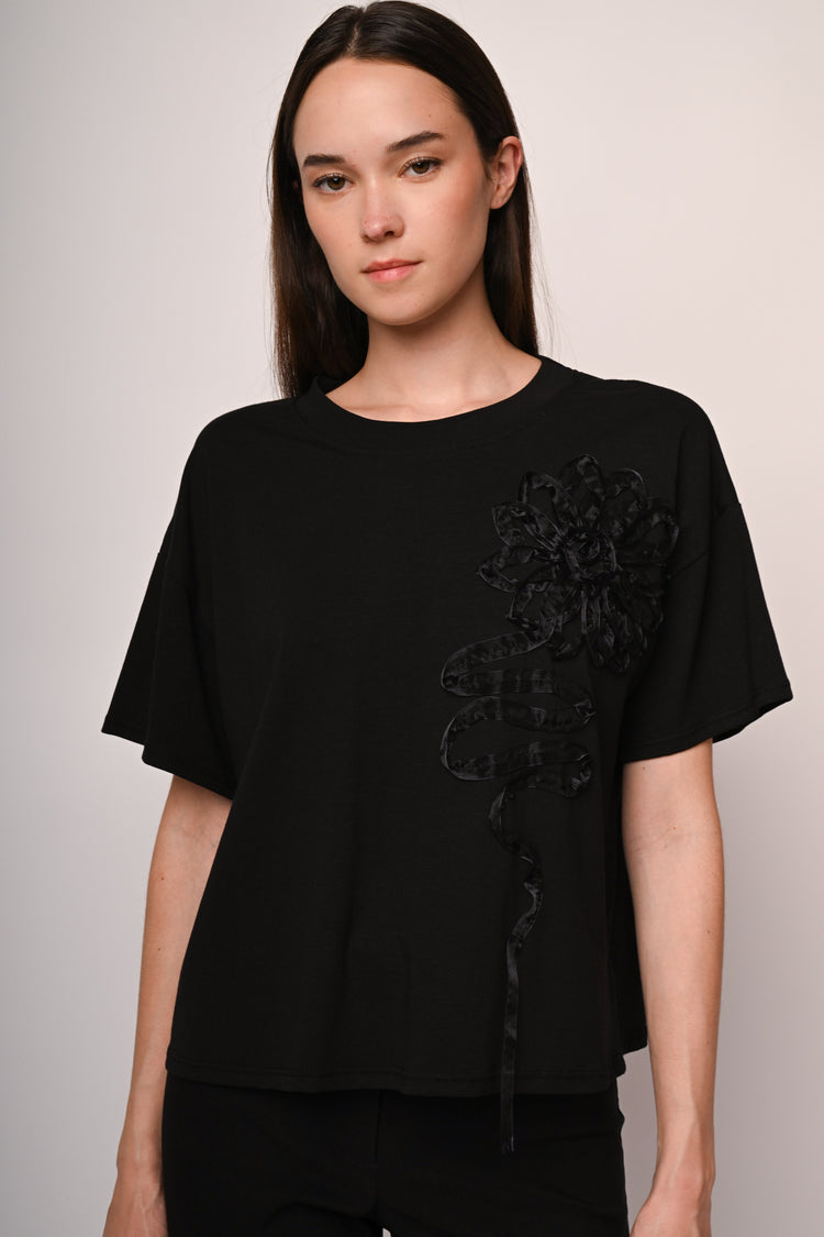 Floral-detail t-shirt