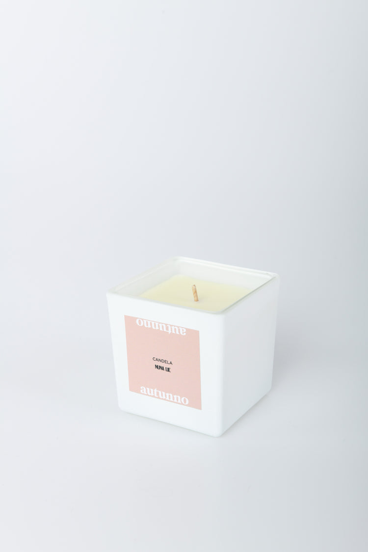 Nunarmonia Autumn scented candle