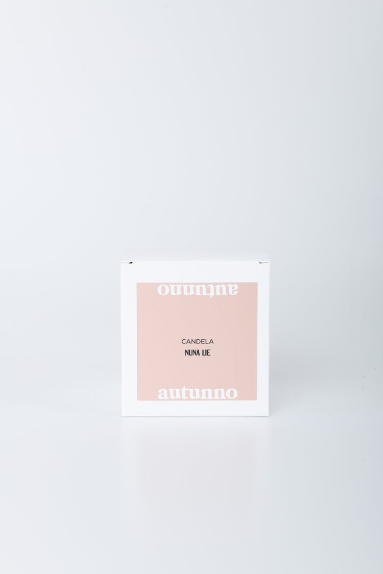 Nunarmonia Autumn scented candle