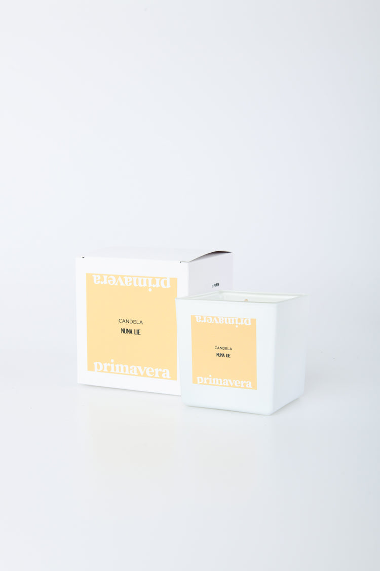 Nunarmonia Spring scented candle