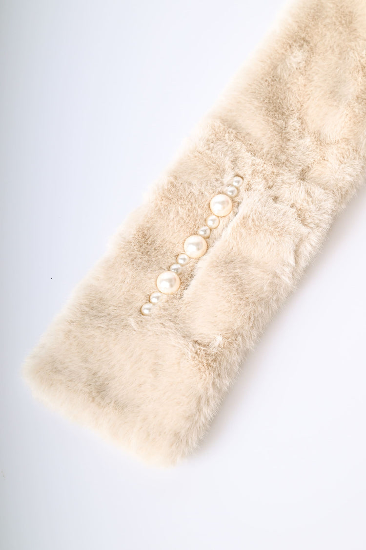 Beads faux fur scarf