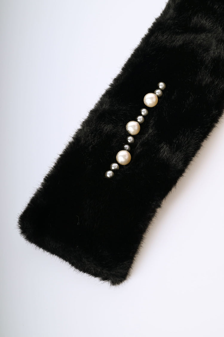Beads faux fur scarf