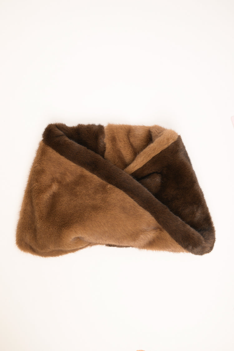 Brown two-tone plush neck warmer