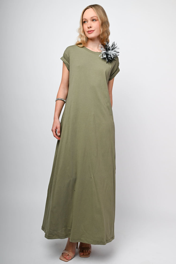 3D floral brooch long dress