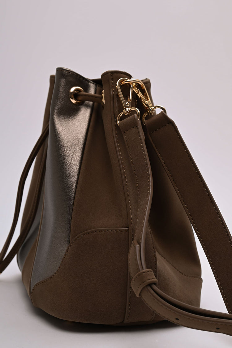 Bi-material bucket bag