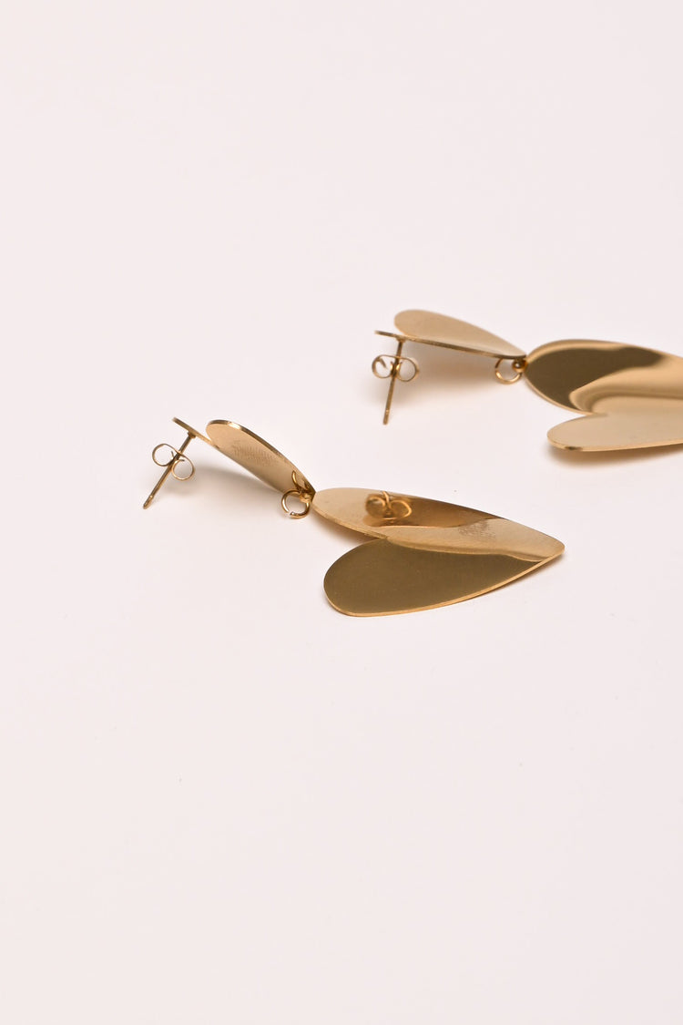 Gold heart necklace and earrings set