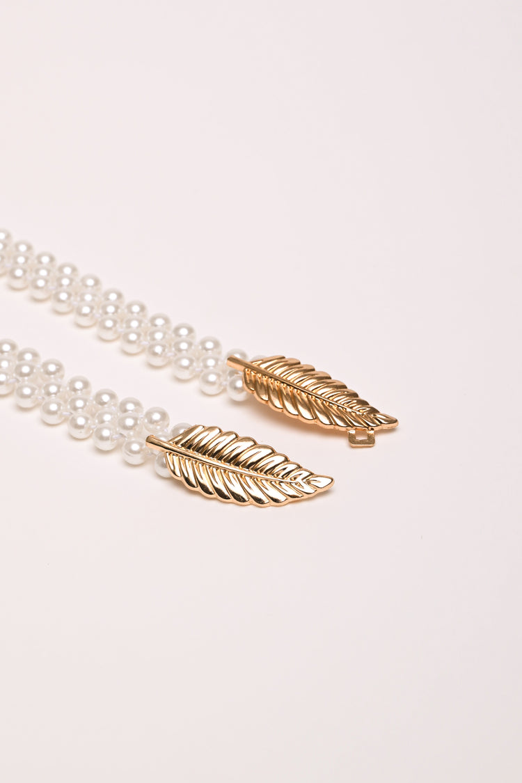 Foliage buckle pearls belt