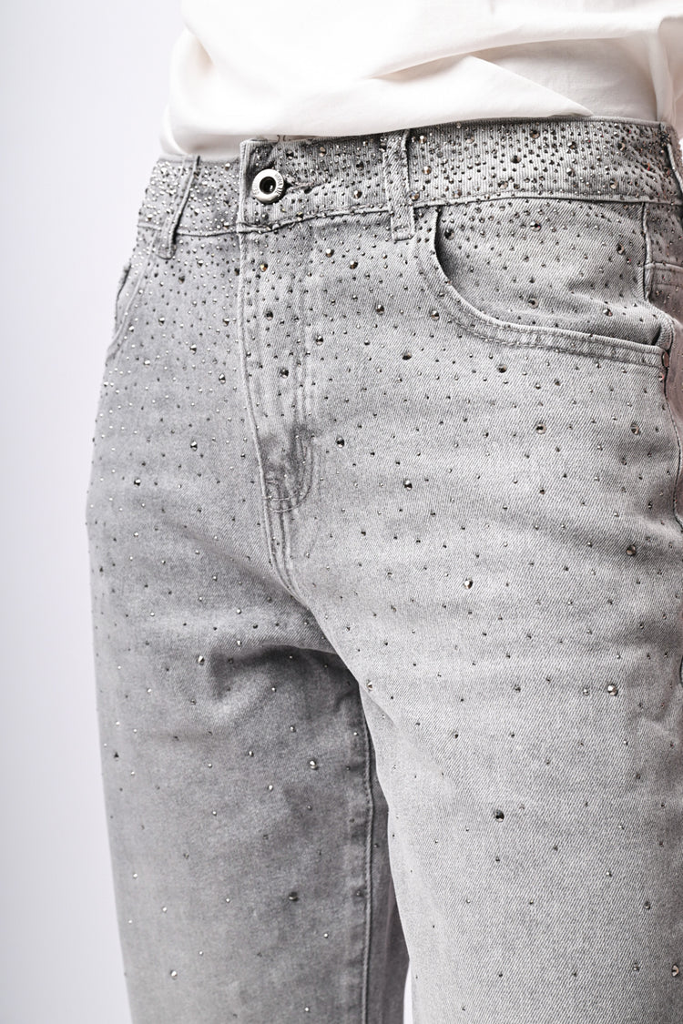 Rhinestone-embellished baggy jeans