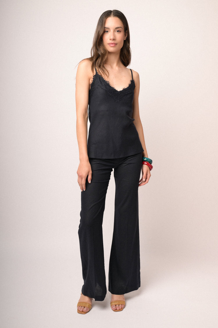 Top con pizzo misto lino