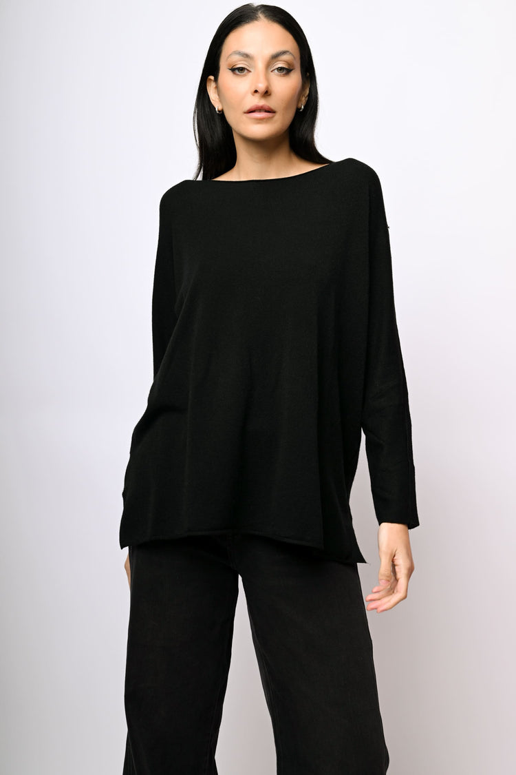 Splits oversized sweater