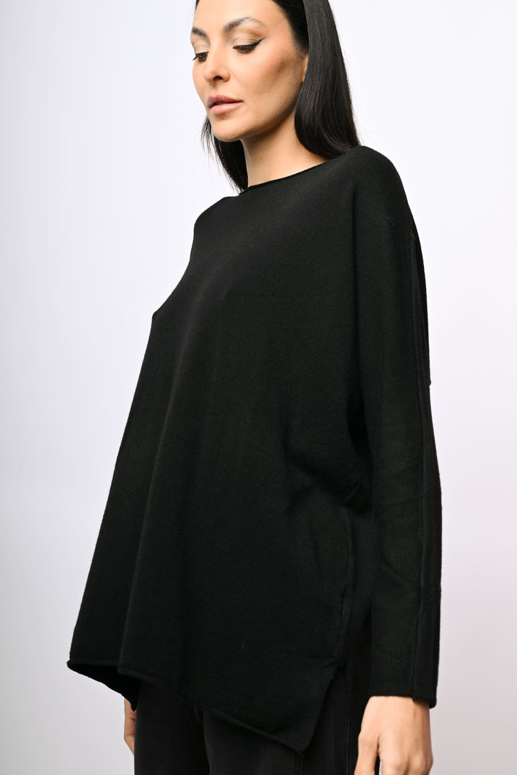 Splits oversized sweater