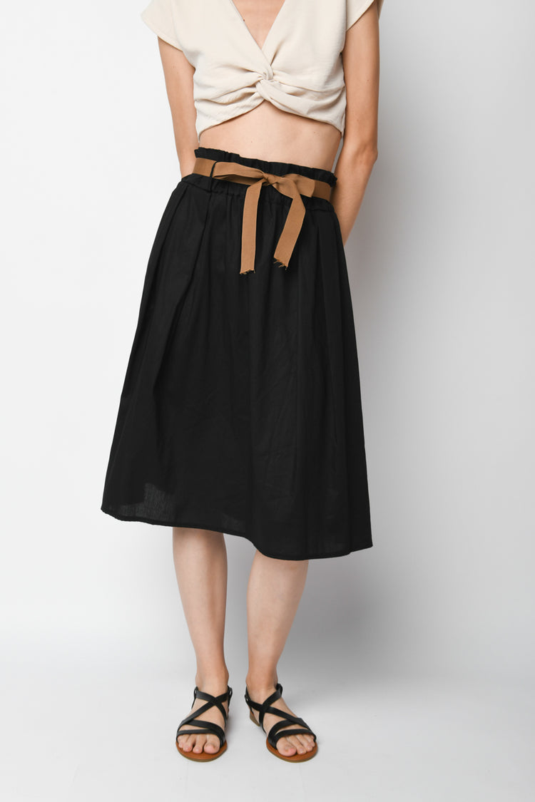 Belted stretch cotton skirt