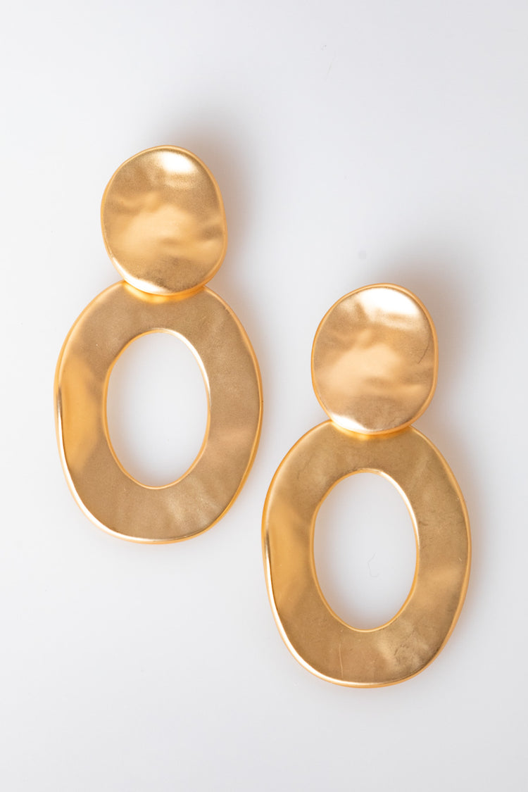 Oval earringss